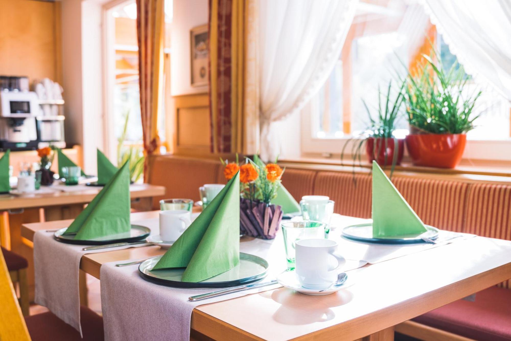 Restaurant Thadeushof Hotel 3*